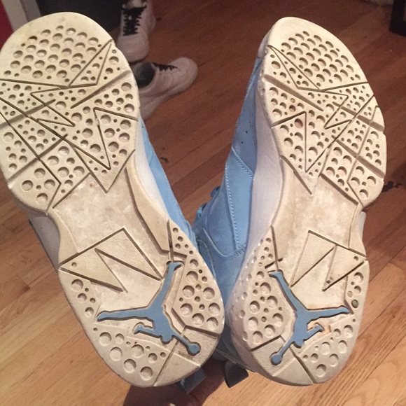 Jordan 7 Pantone - Picture 2 of 5